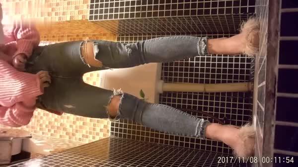 厕所偷拍-云上会所酒吧合集87